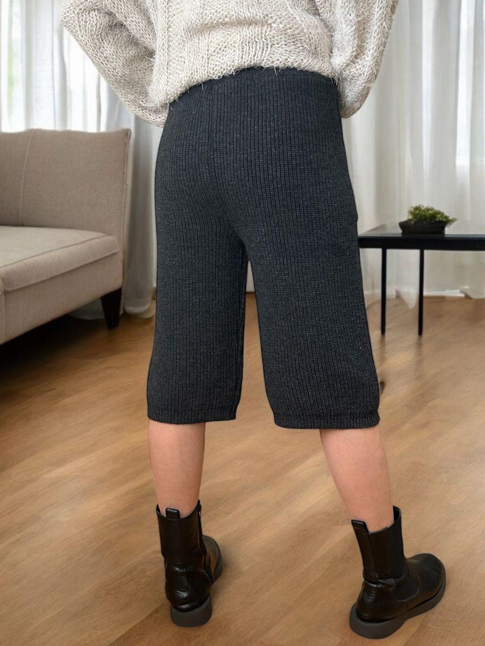 Knit bermuda パンツ
