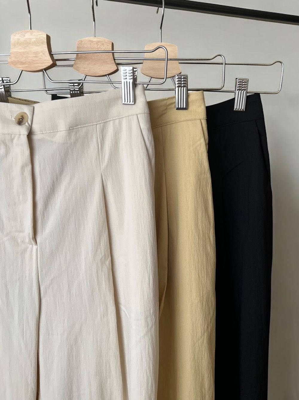 Nylon croped テーパードパンツ