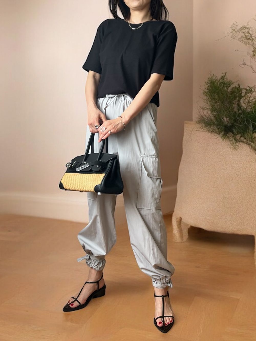 Back scoop neckline トップス