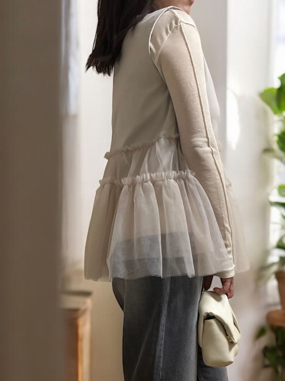 Chiffon frill Vネックペプラムベスト