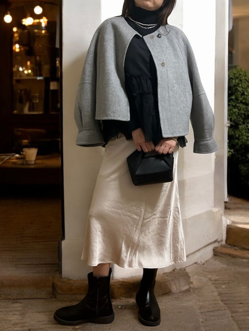 Chiffon frill Vネックペプラムベスト