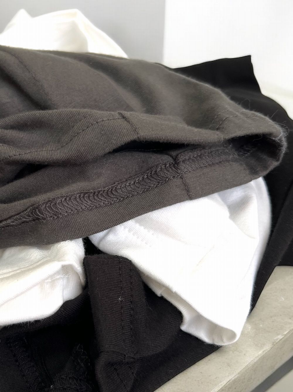 プリーツショルダーBox T-shirts