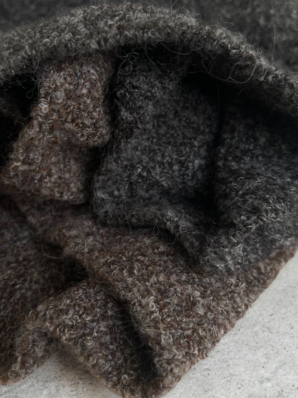 Twisted strap ニットビスチェ