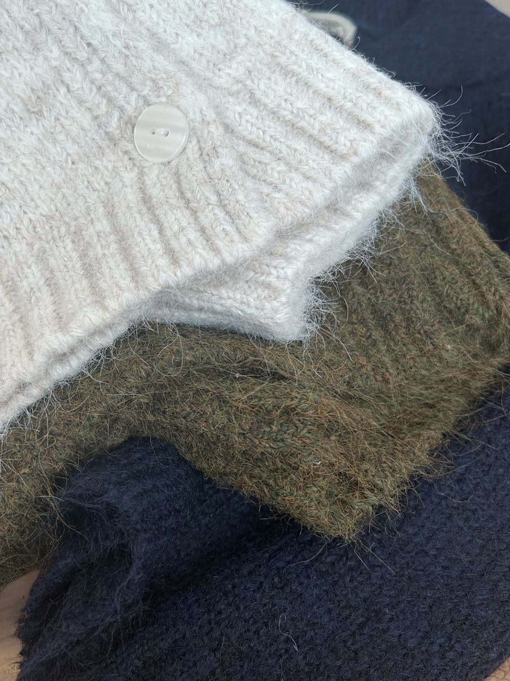 Horizontal collar wool blend カーディガン