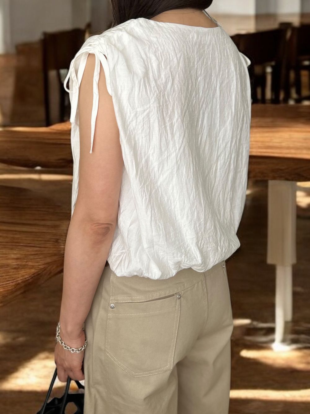 Drawstring shoulder エアリーシフォントップス