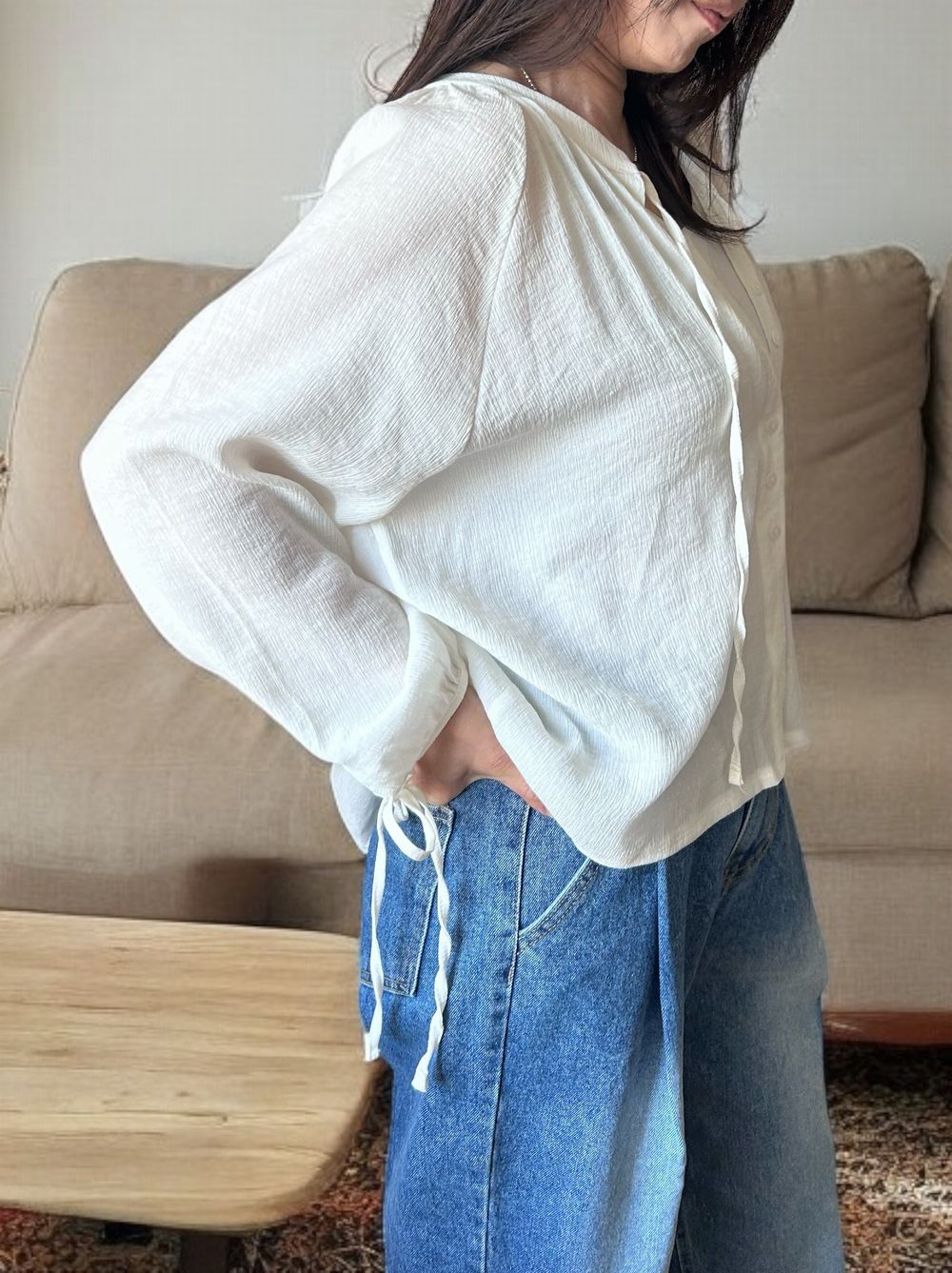 Sheer pleats ボウタイブラウス