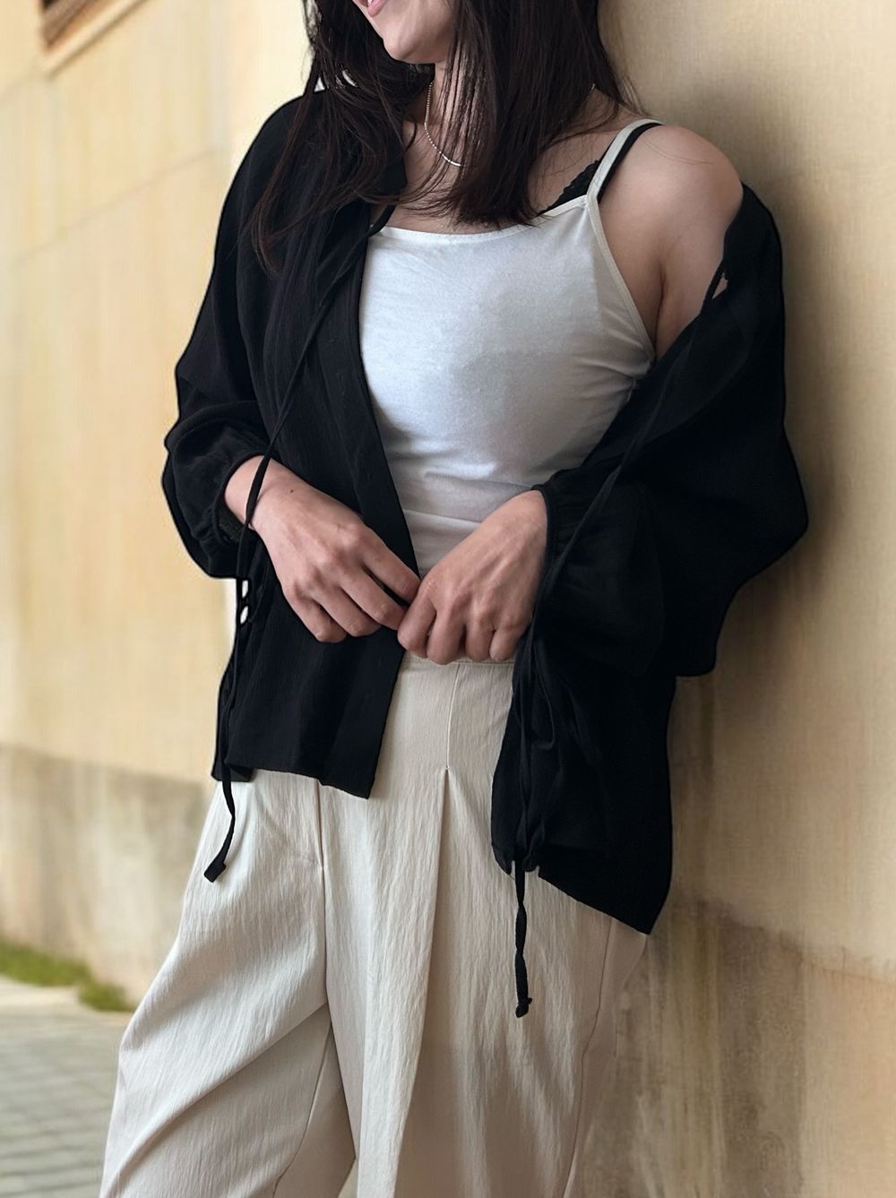 Sheer pleats ボウタイブラウス