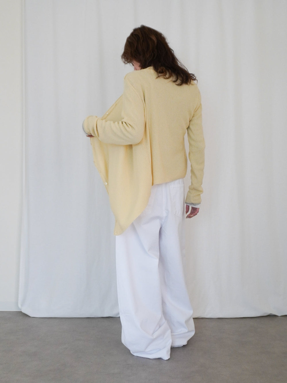 Asymmetric button-down リブカーディガン