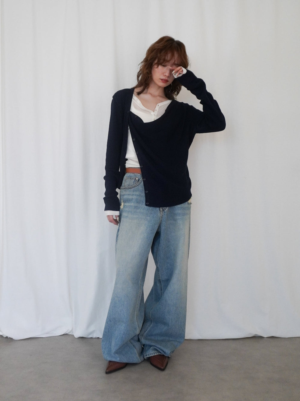 Asymmetric button-down リブカーディガン