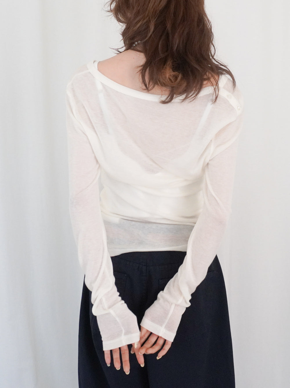 Sheer V neck 2way カットソー