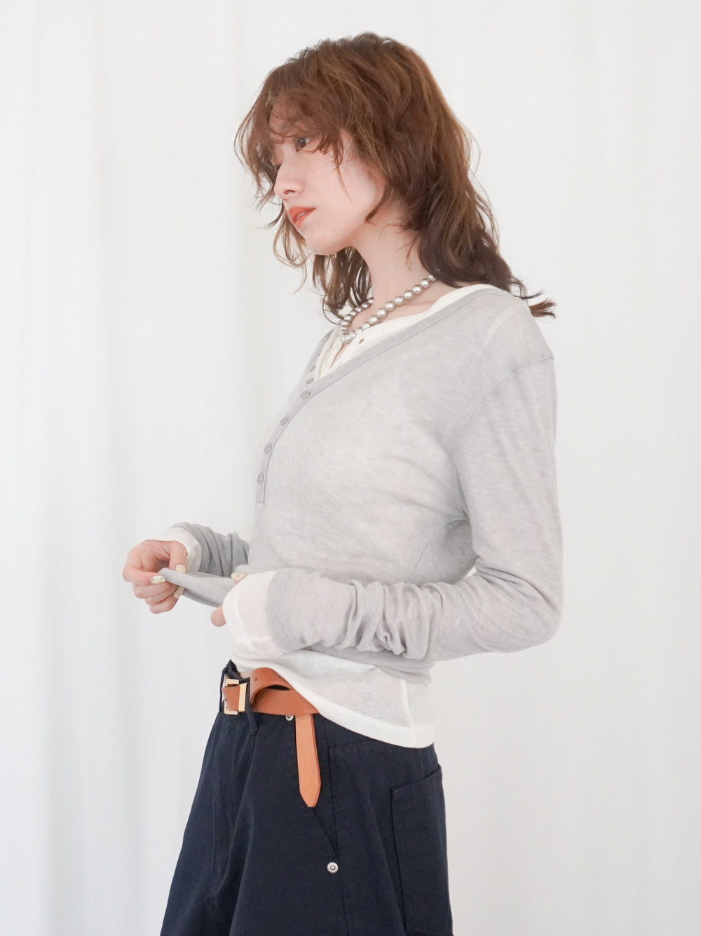 Sheer V neck 2way カットソー