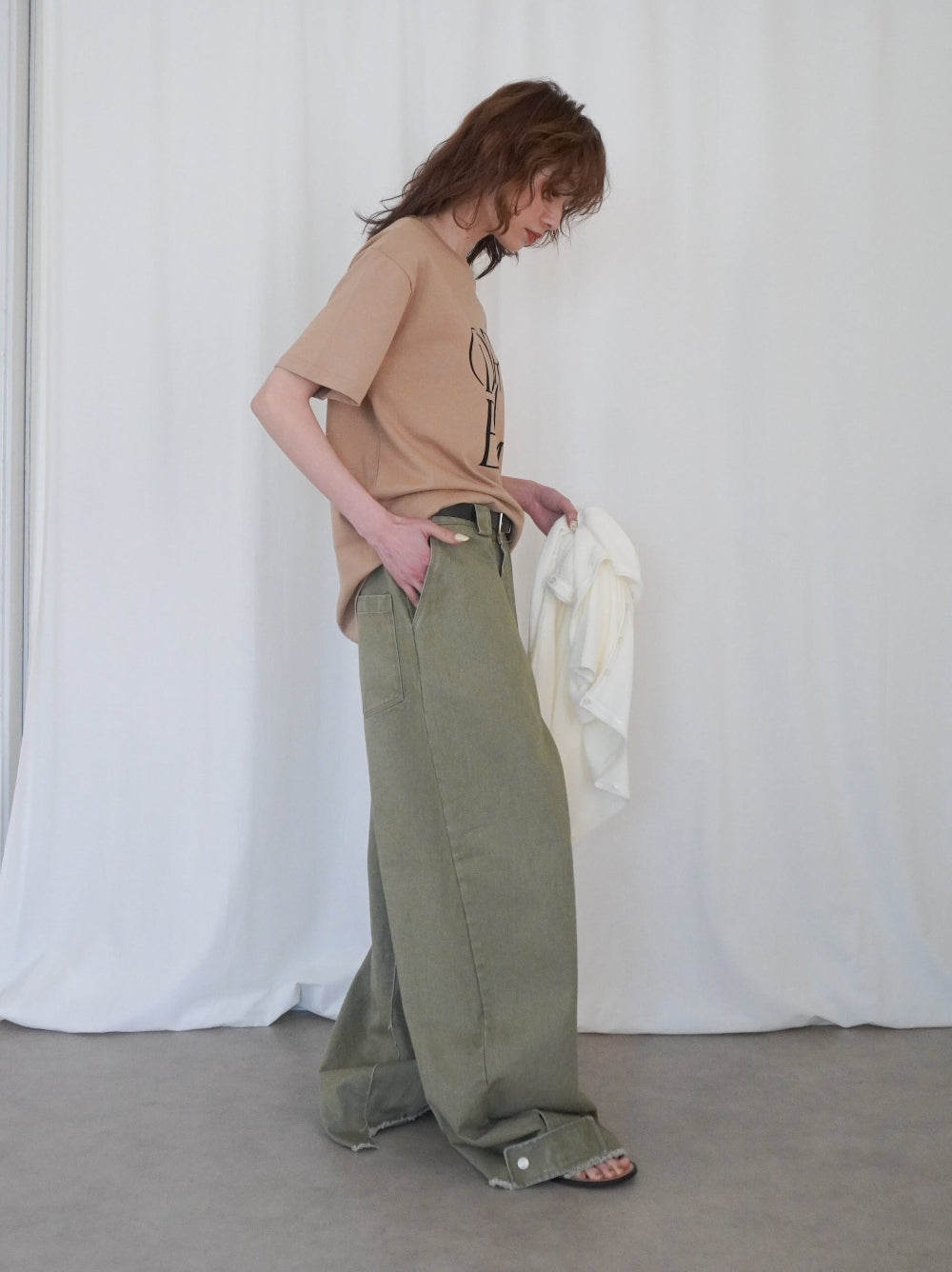 Hem cutoff ミリタリーワイドパンツ