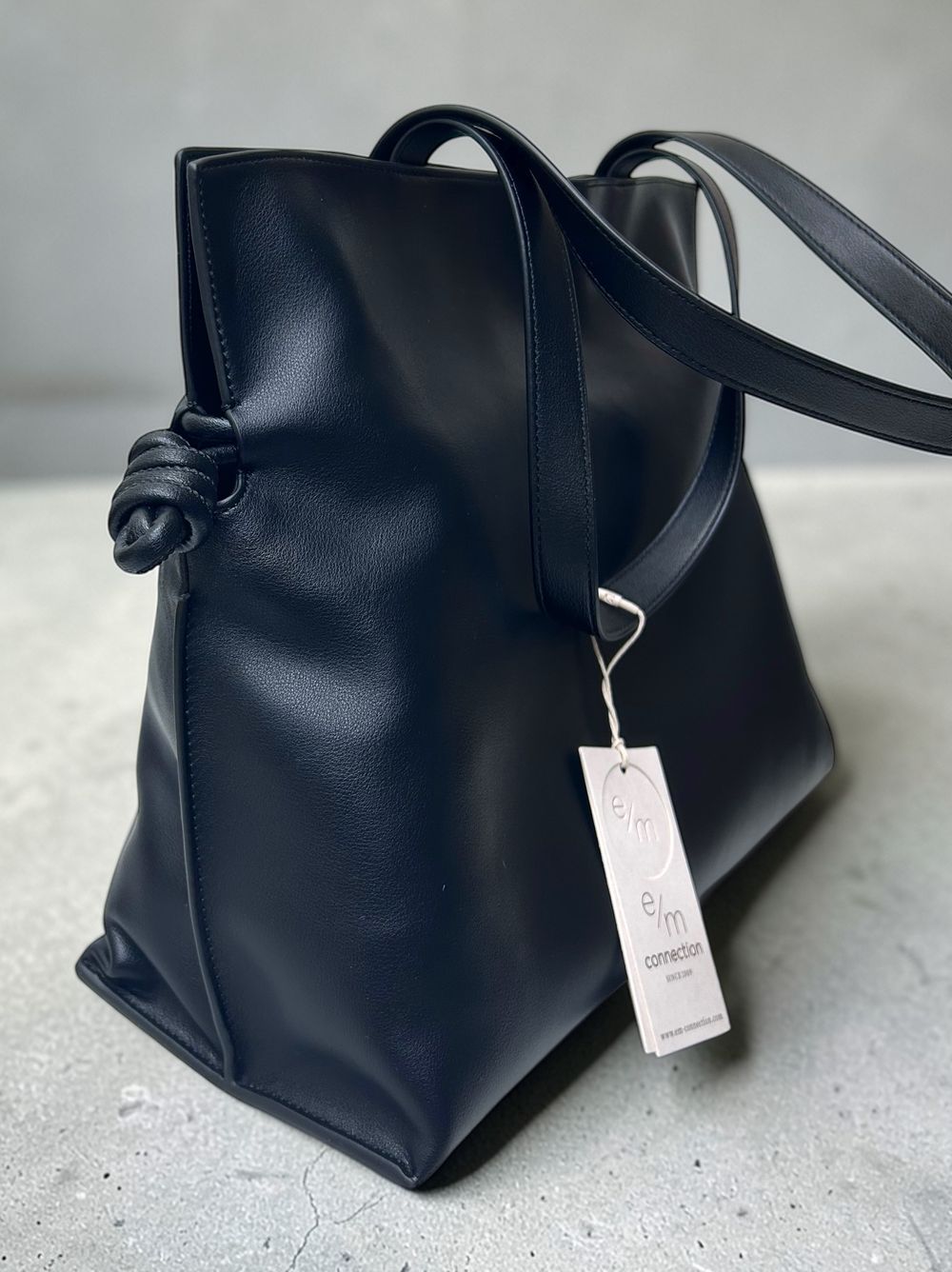 Smooth real leather ロープドロストショルダーバッグ