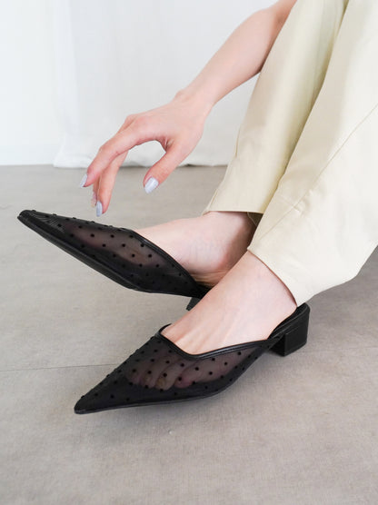 Dot tulle ポインテッドミュール