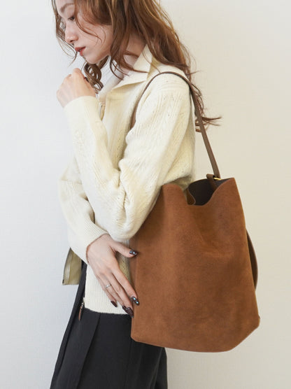 【受注販売・納期2週間】Velour touch ヌバックレザートートバッグ