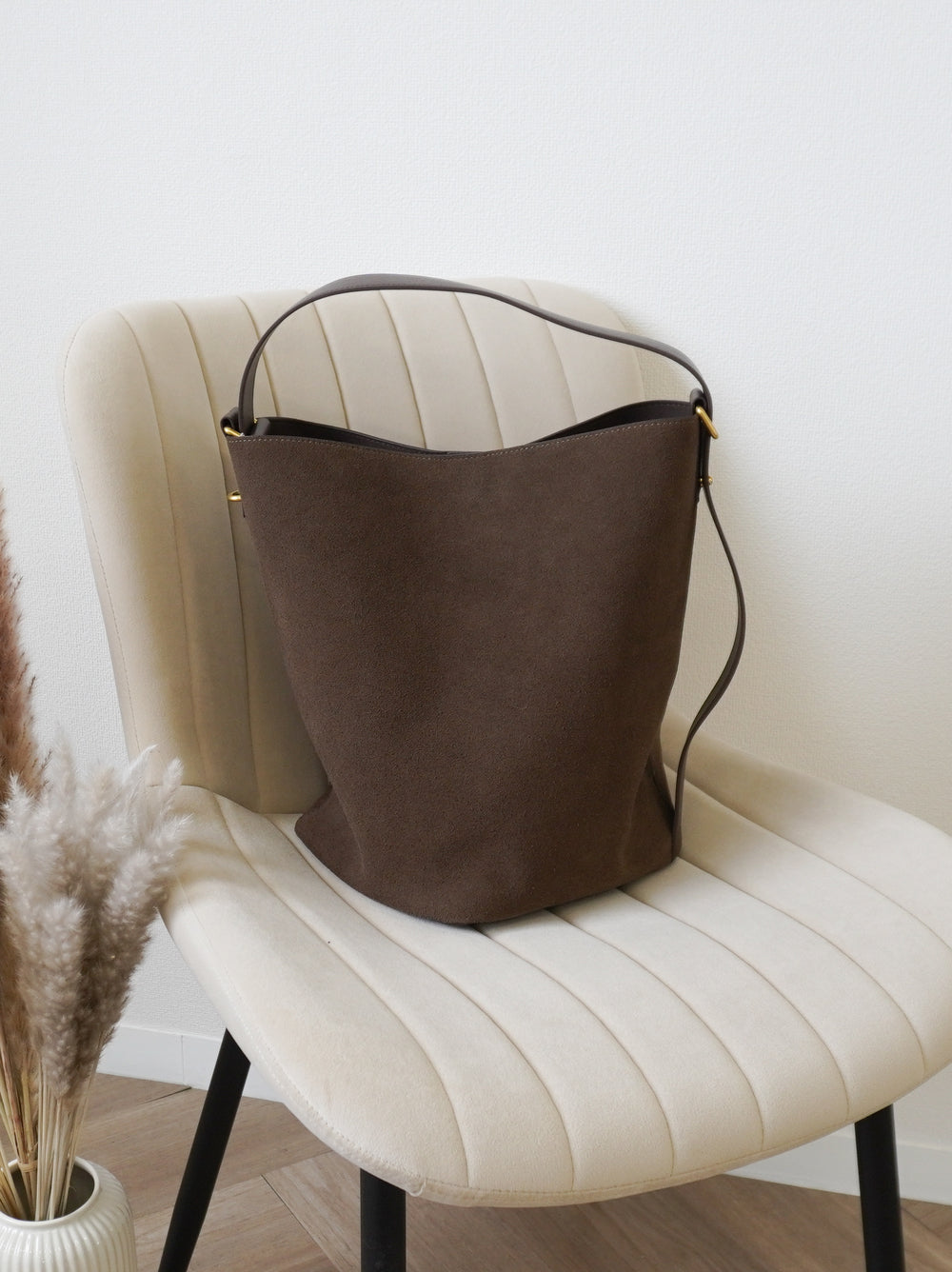 【受注販売・納期2週間】Velour touch ヌバックレザートートバッグ