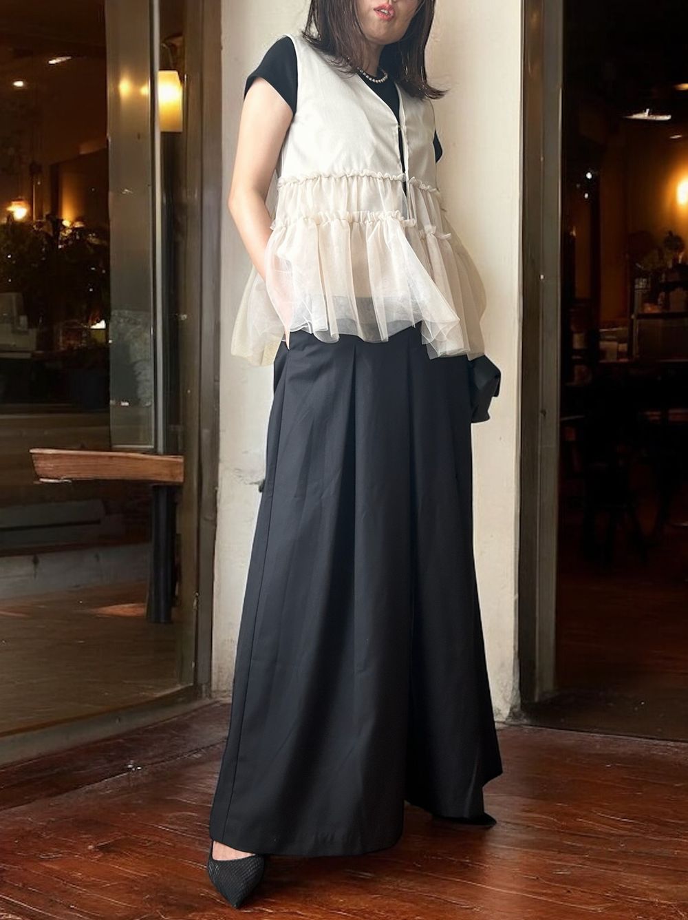 Chiffon frill Vネックペプラムベスト