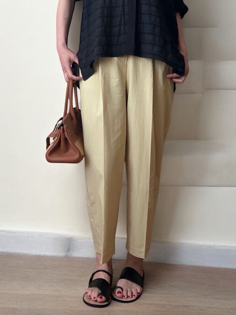 Nylon croped テーパードパンツ