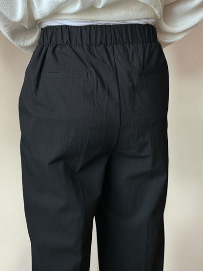 Nylon croped テーパードパンツ