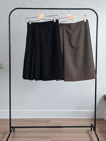 Side slit ミディプリーツスカート