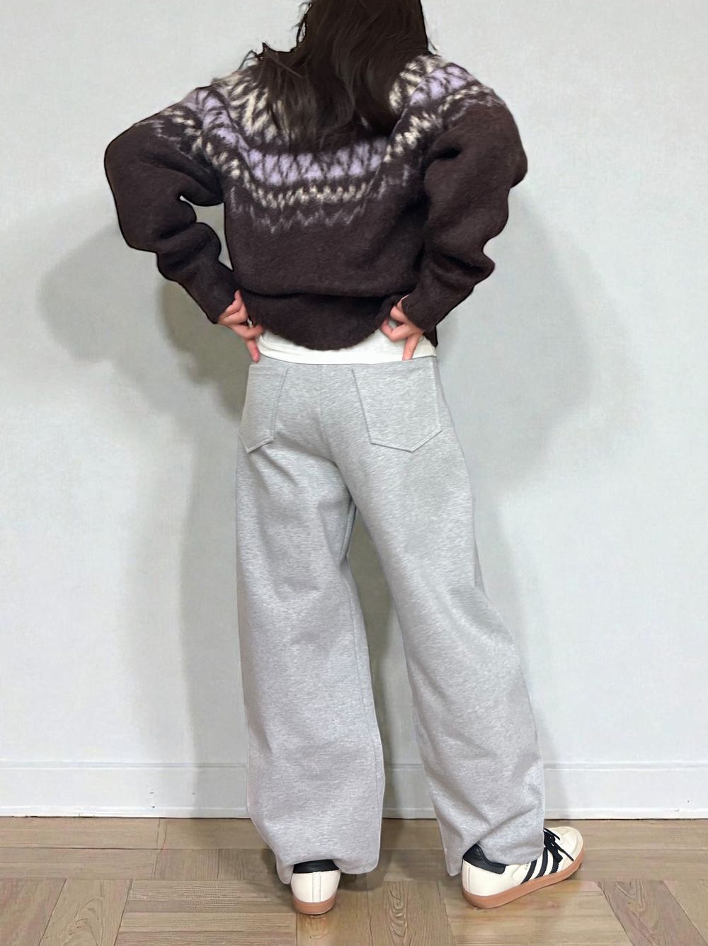 Eazy round ワイドストレートパンツ