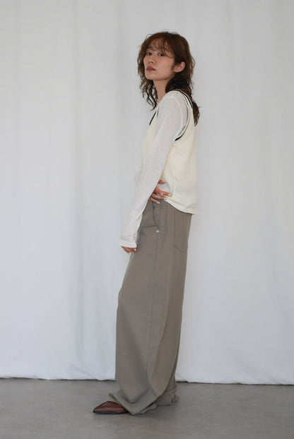 Natural curve barrel leg パンツ