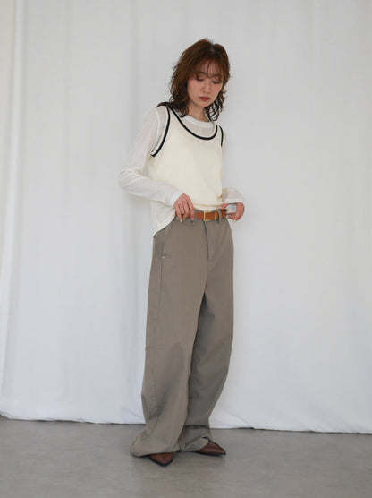Natural curve barrel leg パンツ