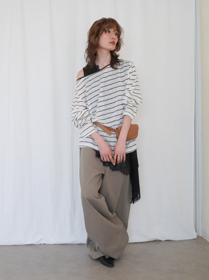 Natural curve barrel leg パンツ