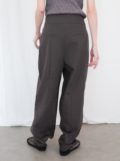Adjustable hem 2WAYタックワイドパンツ
