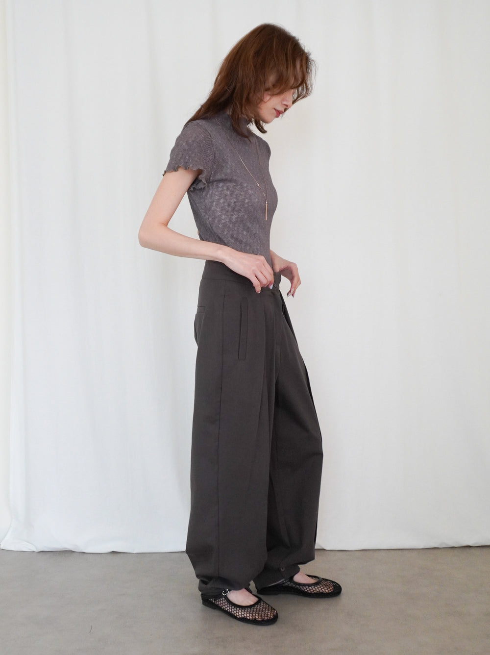 Adjustable hem 2WAYタックワイドパンツ