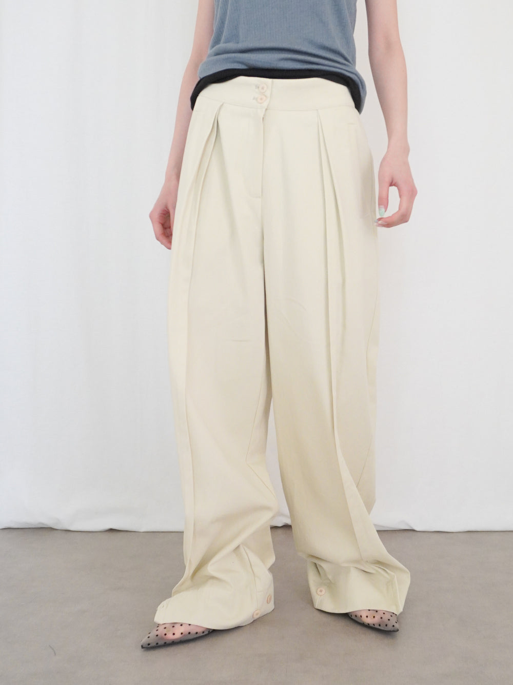 Adjustable hem 2WAYタックワイドパンツ