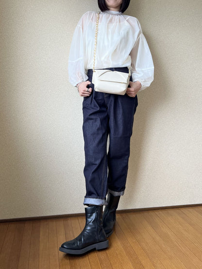 Balloon sleeve エアリーシフォントップス