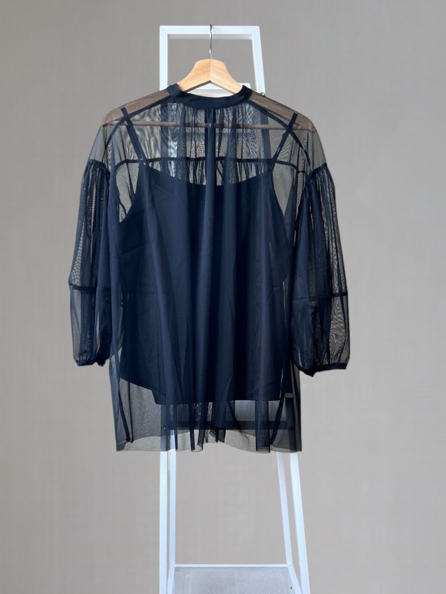 Balloon sleeve エアリーシフォントップス