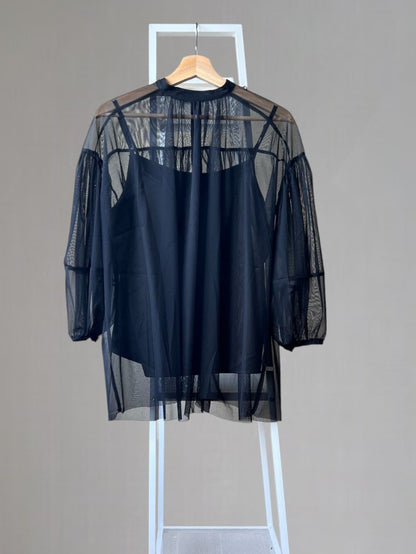 Balloon sleeve エアリーシフォントップス