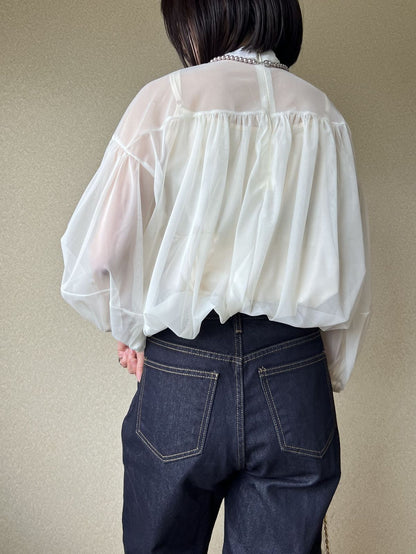 Balloon sleeve エアリーシフォントップス