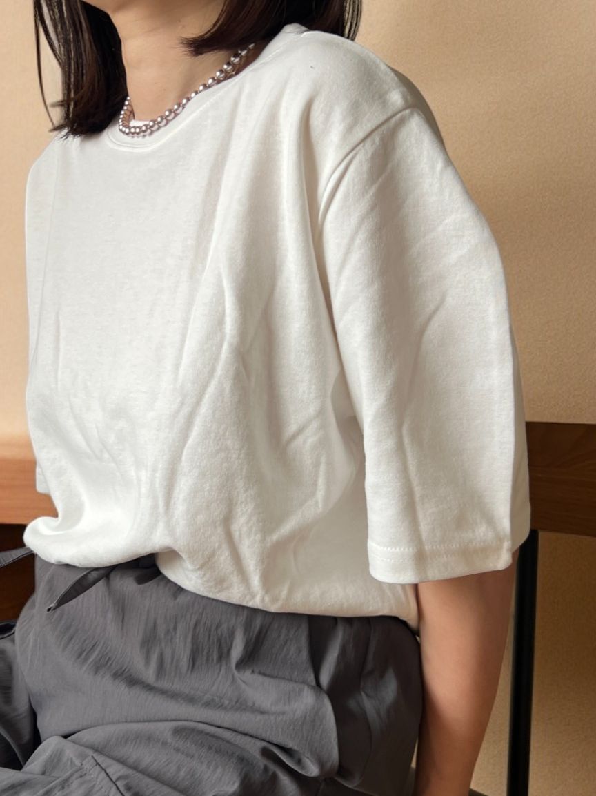 Curve sleeve クルーネックカットソー