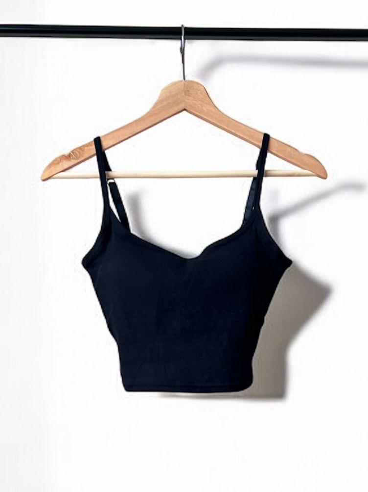 Back cross strap パッド付きキャミソール