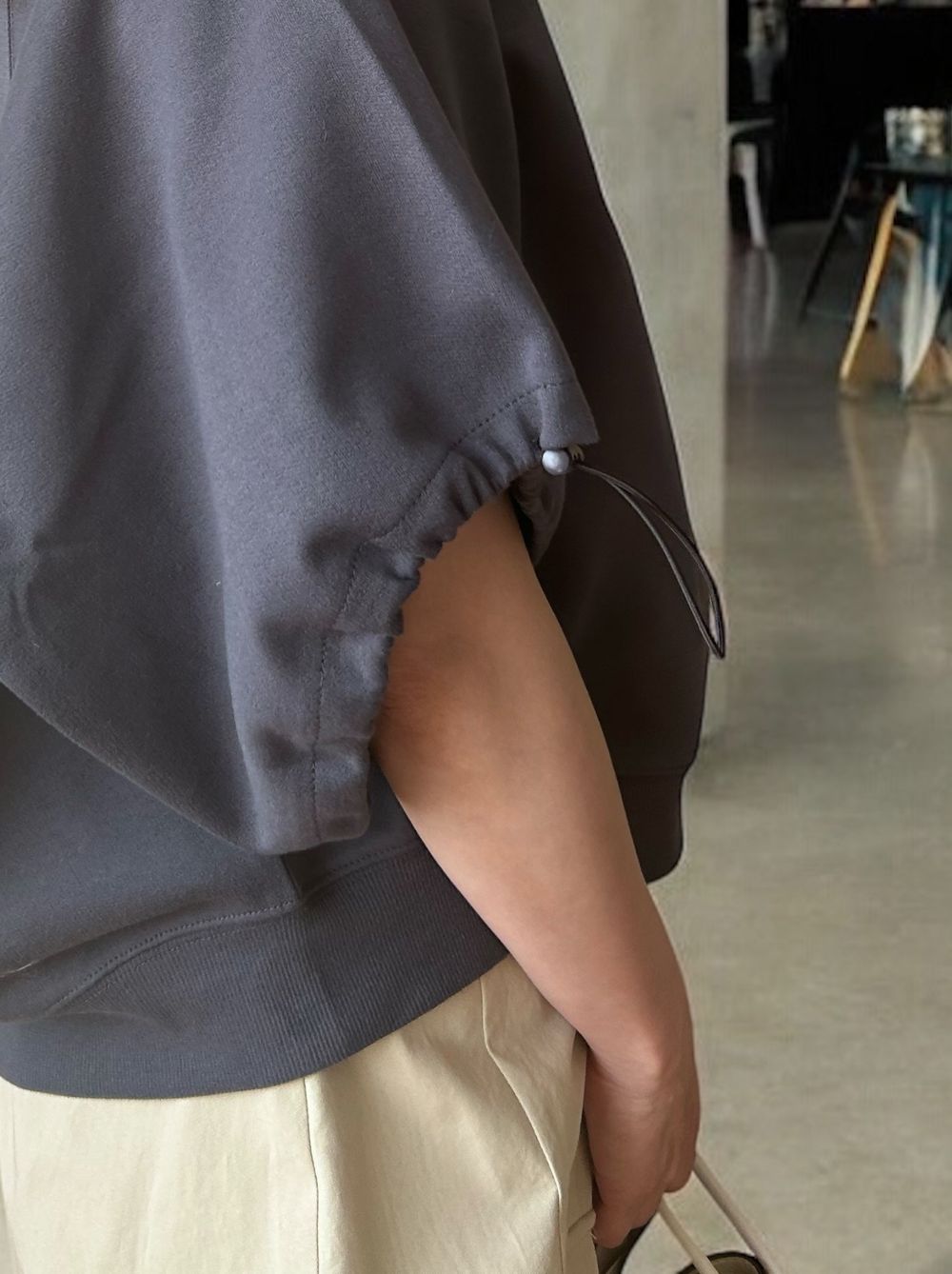 Drawstringsh short sleeve Vネックトップス