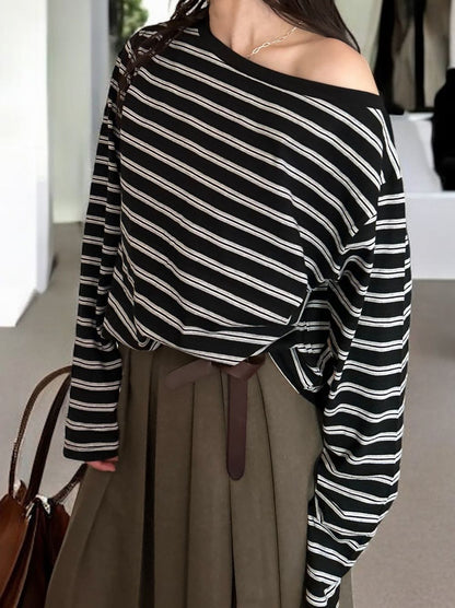 Low cut boat neck ボーダーカットソー