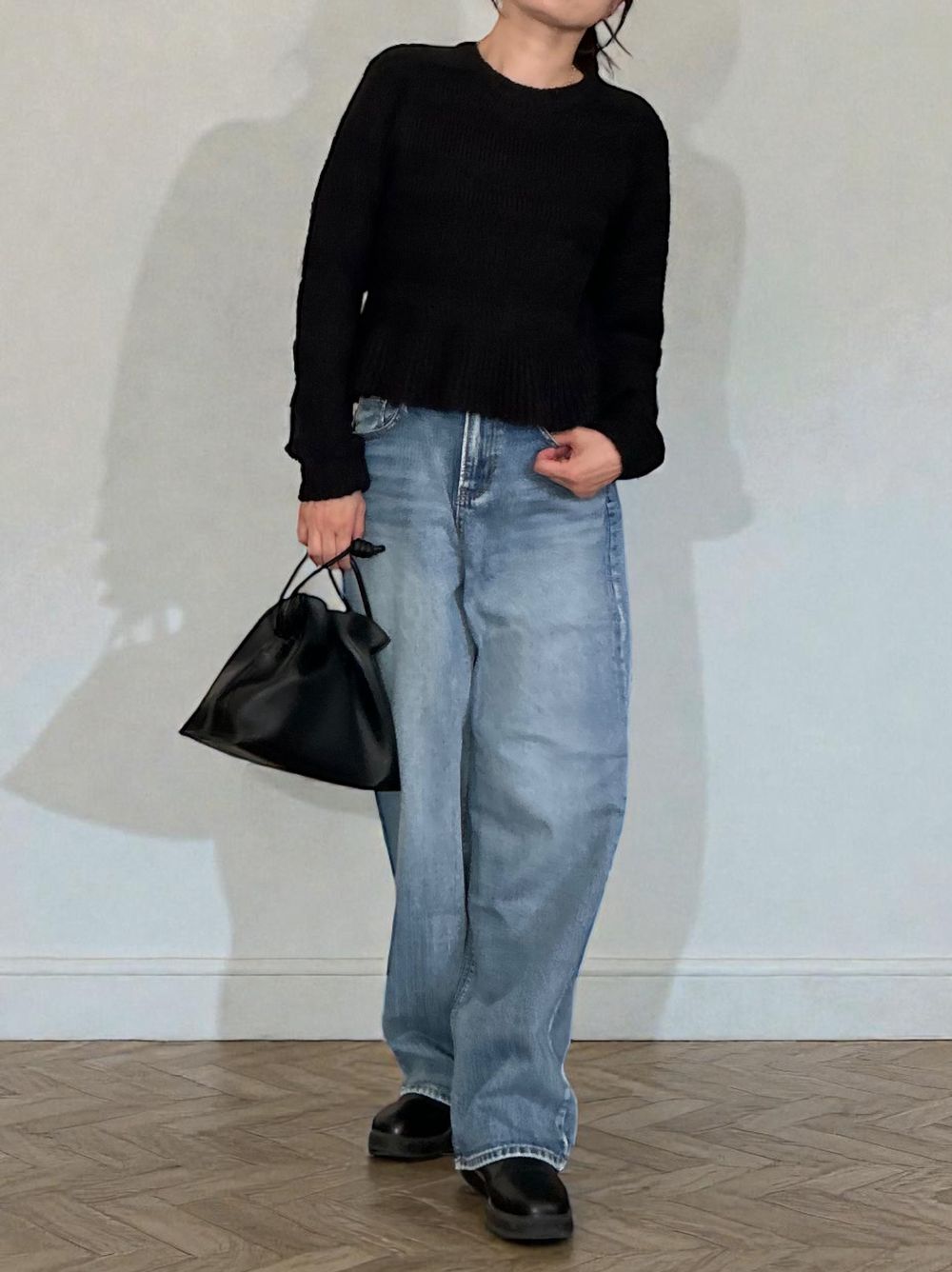 Rib design ペプラムミドルゲージニット