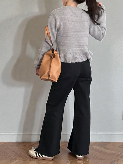 Rib design ペプラムミドルゲージニット