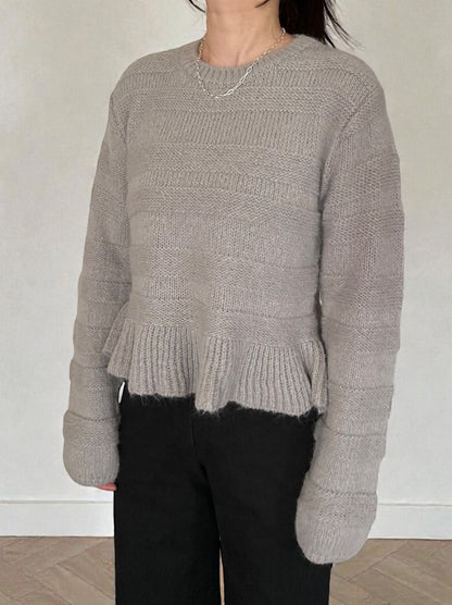 Rib design ペプラムミドルゲージニット