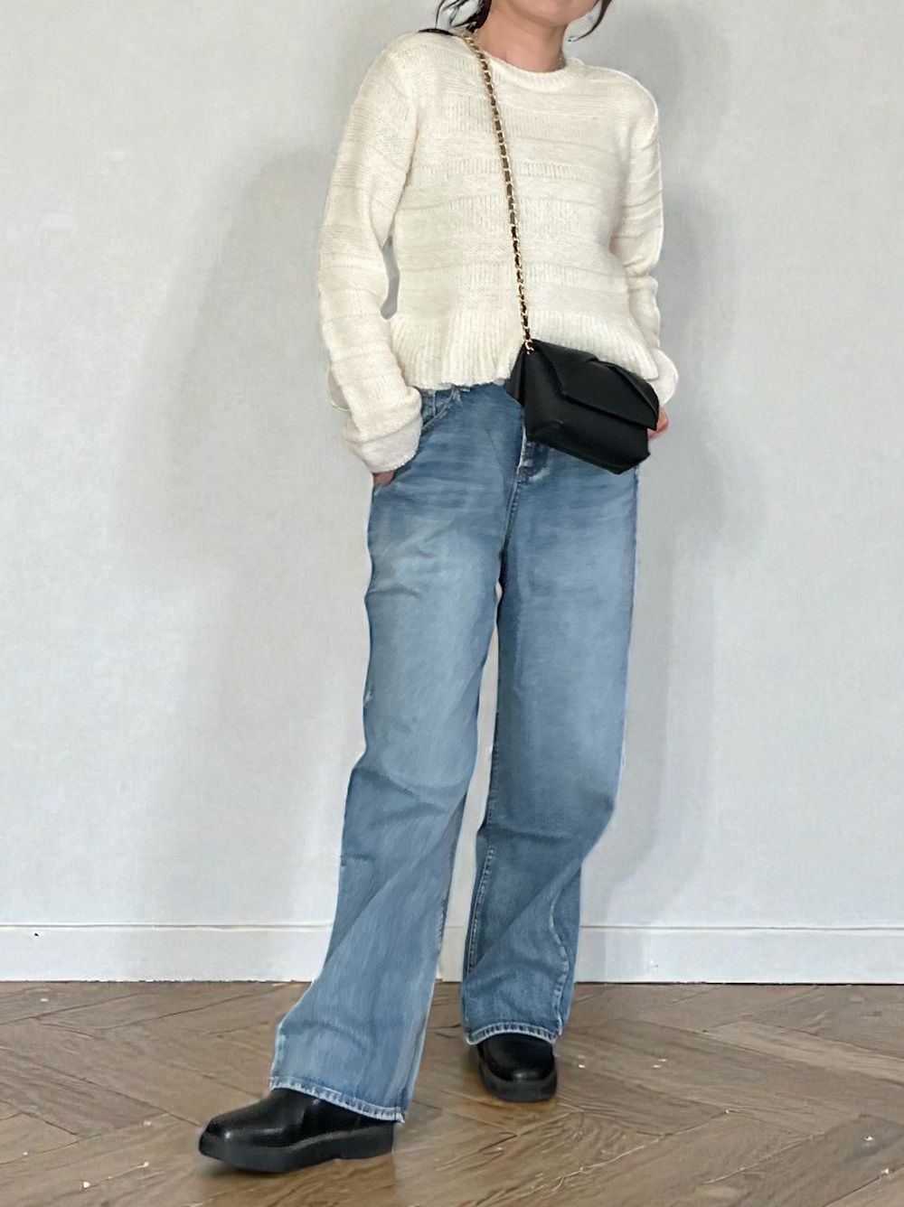 Rib design ペプラムミドルゲージニット