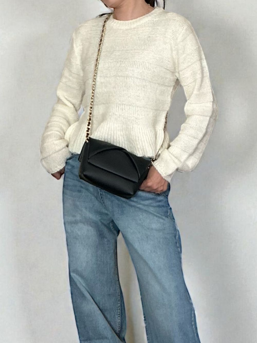 Rib design ペプラムミドルゲージニット