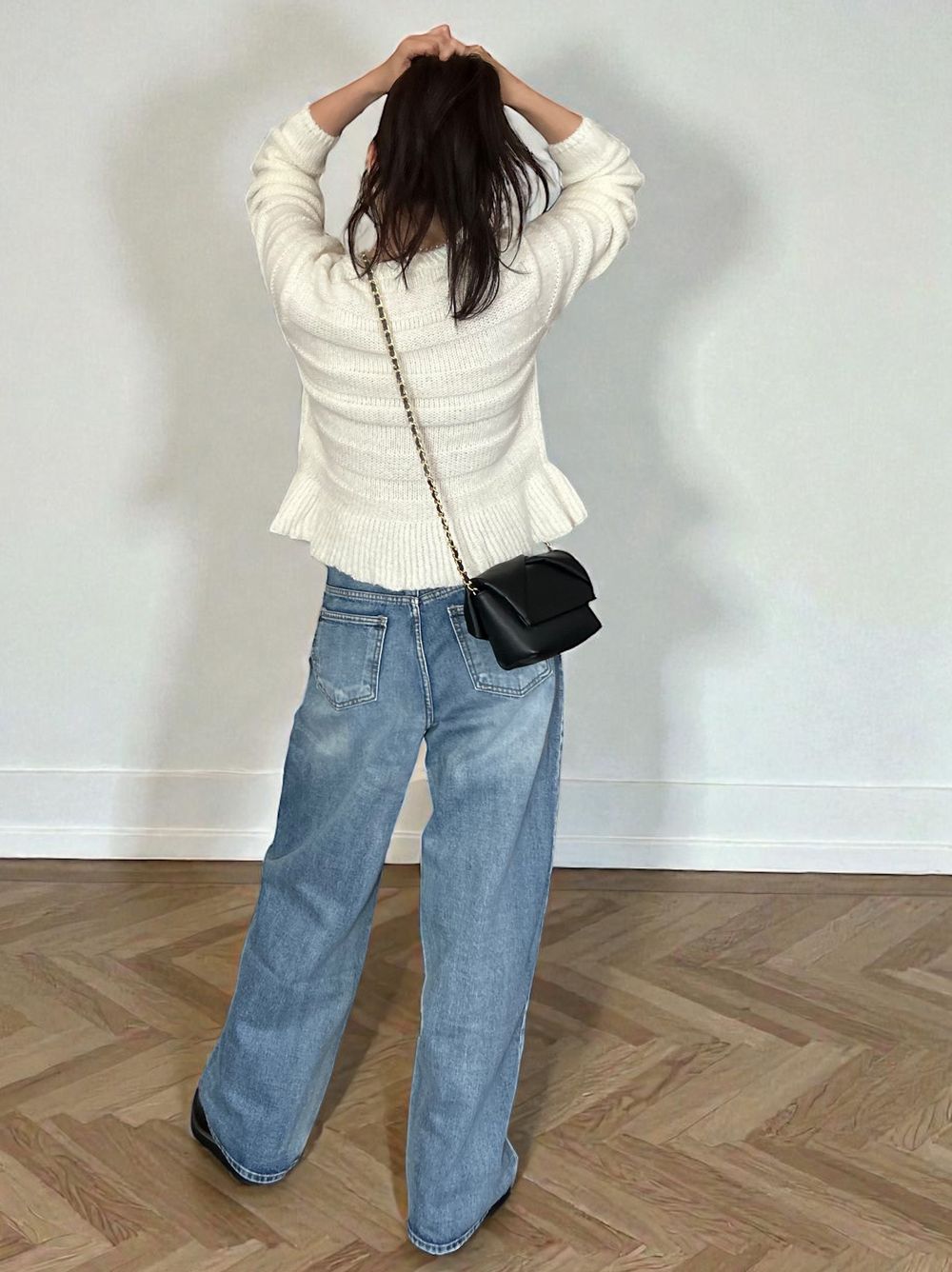 Rib design ペプラムミドルゲージニット