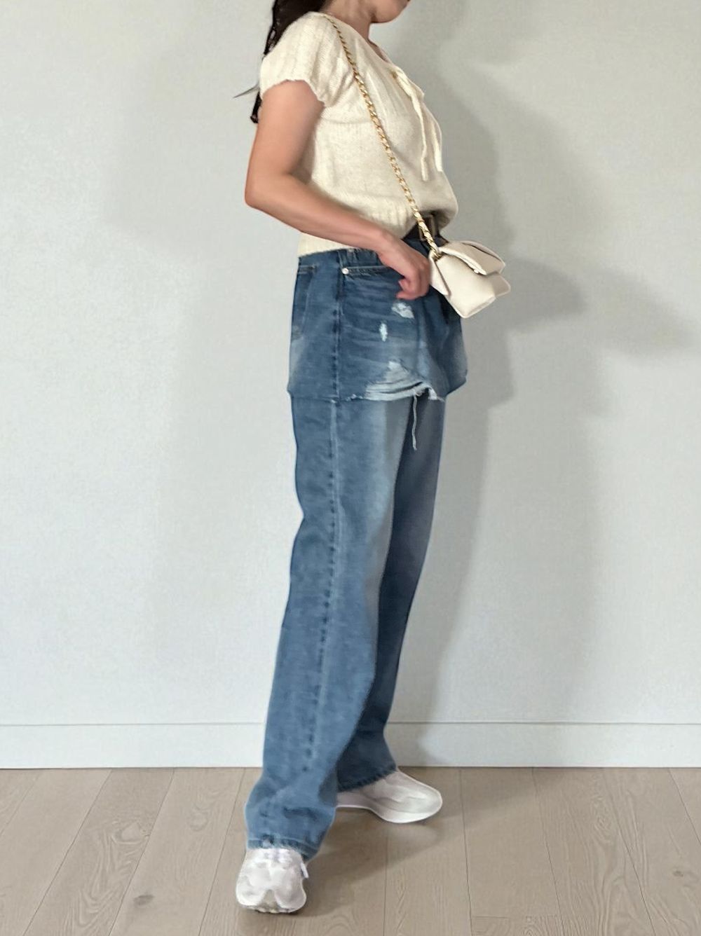 Front ribbon ラウンドネックニット