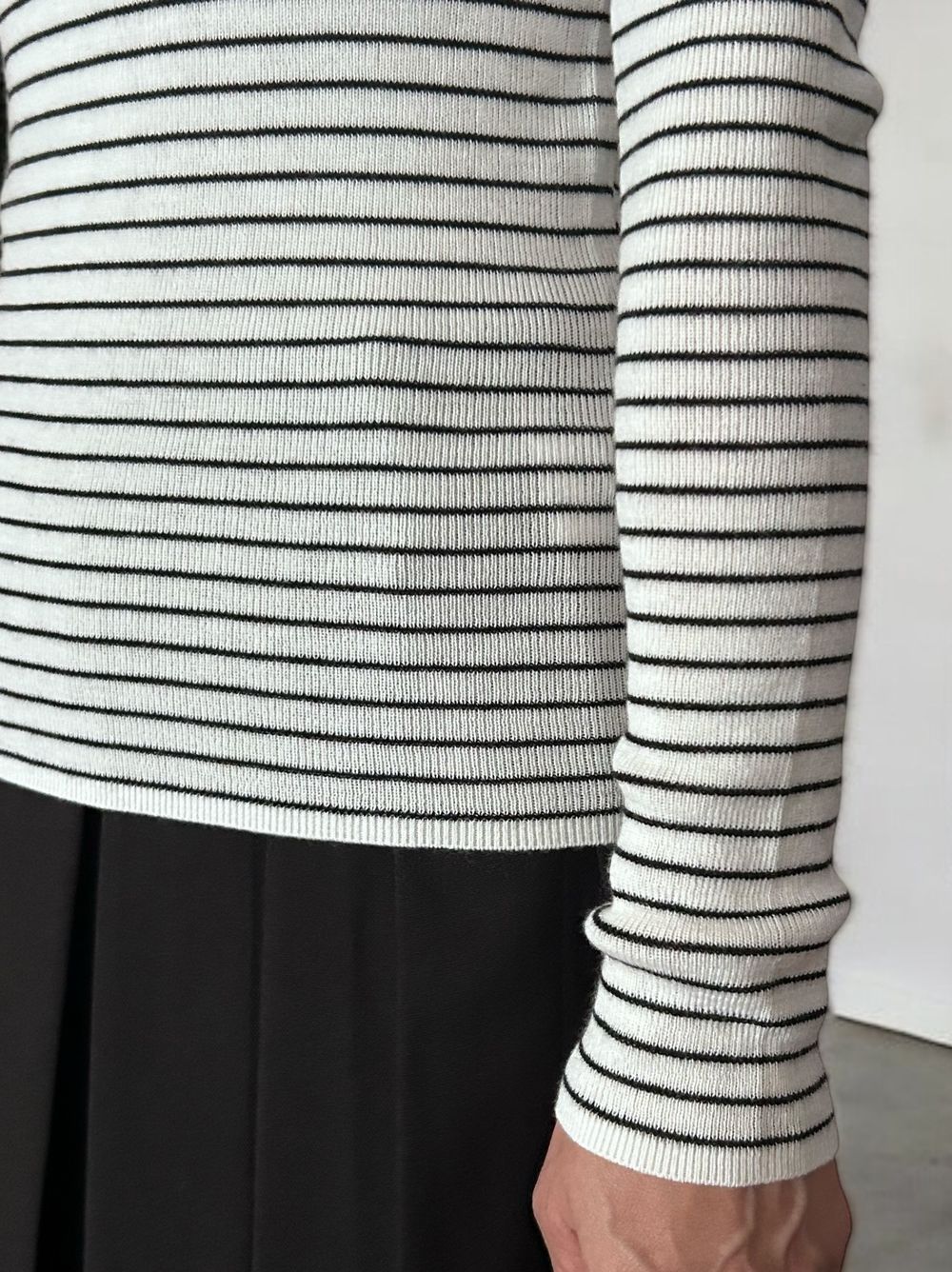 Chalk stripe wool blended ニットタートルトップス