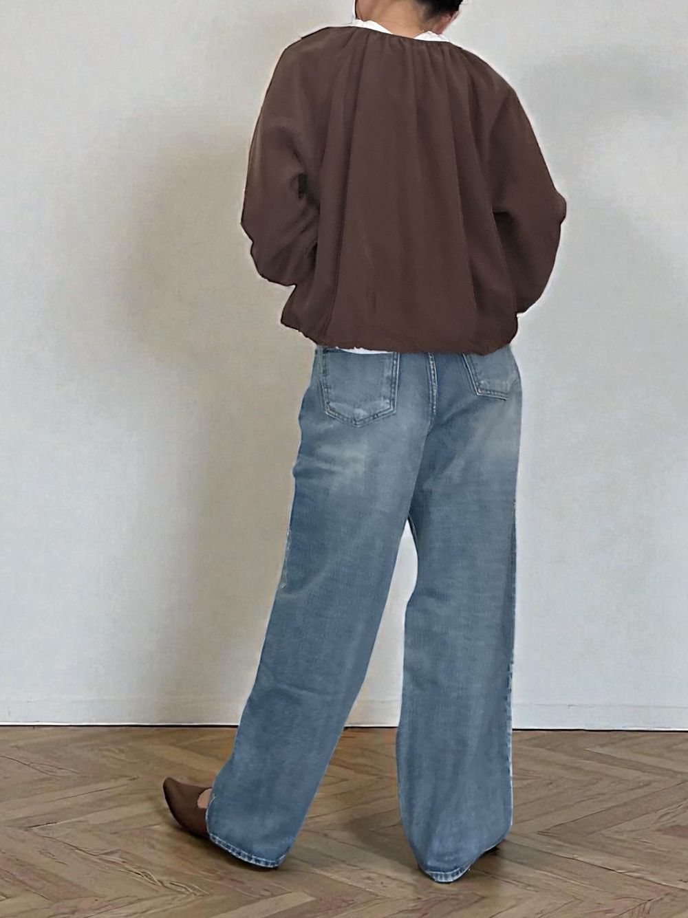 Suede like ギャザーラウンドネックブラウス