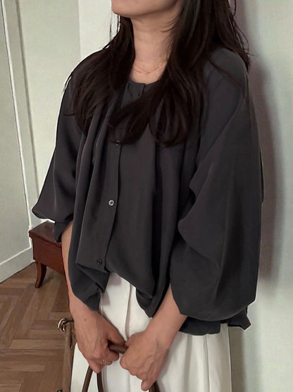 Suede like ギャザーラウンドネックブラウス