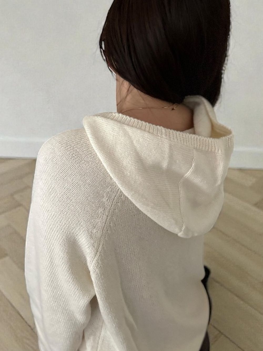 Wool blend crew neckニットフーディー